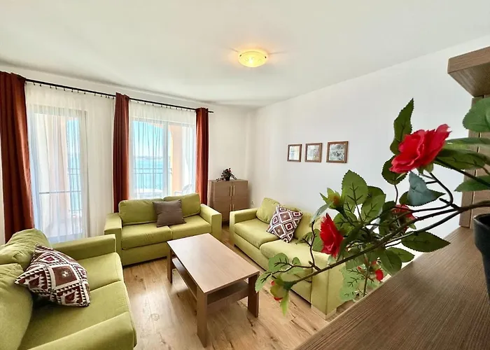 Sea View - Aheloy Apartment Rawda