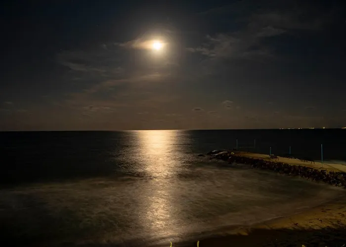 Sea View - Aheloy Rawda